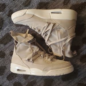 Jordan 3 Retro Explorer Lite XX